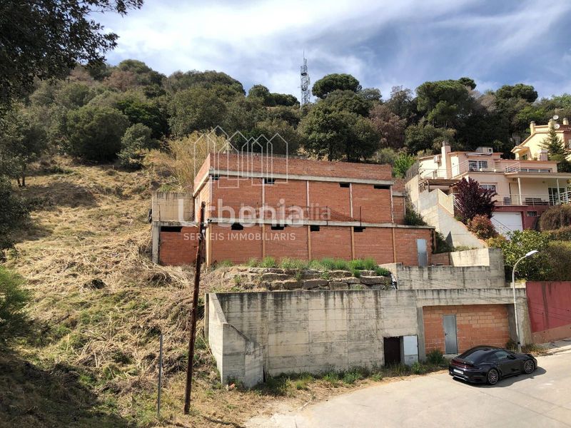 Foto 15a57e93-9e82-47b4-ae93-3a3645c53d29. Casa amb aparcament a Alella