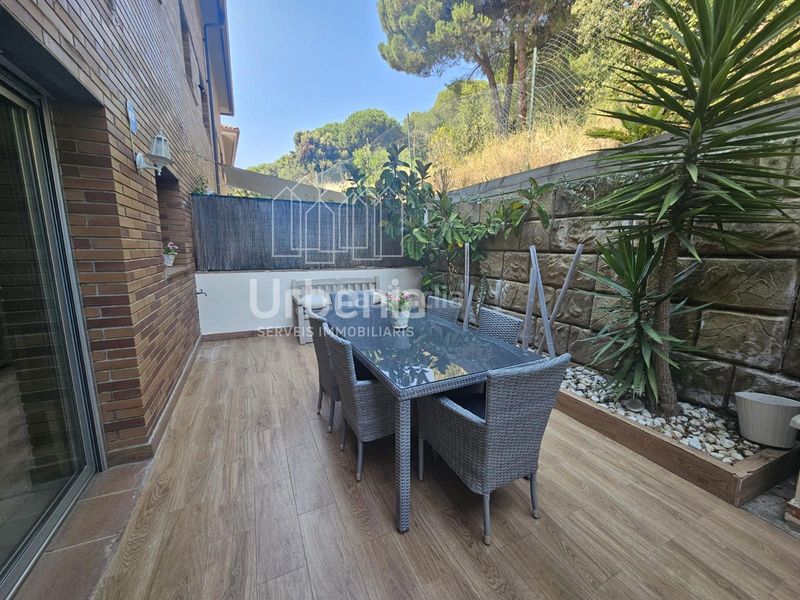 Foto aaad9595-789c-4bcc-a73b-778ff9d7bdbe. Casa amb calefacció aparcament piscina a Canet de Mar