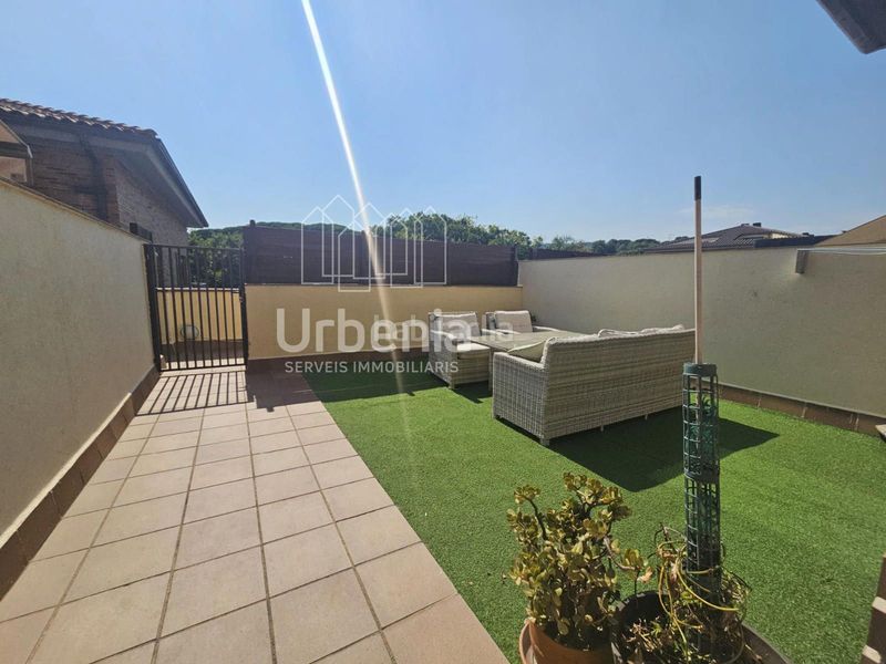 Foto c9483e98-3191-4959-9dd7-dafc30cb2183. Casa amb calefacció aparcament piscina a Canet de Mar