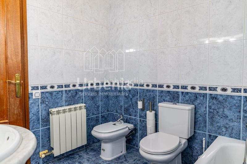 Foto e881d634-4827-4c57-8492-c44c570be9b2. Xalet amb aparcament piscina a Nucli Urbà Argentona