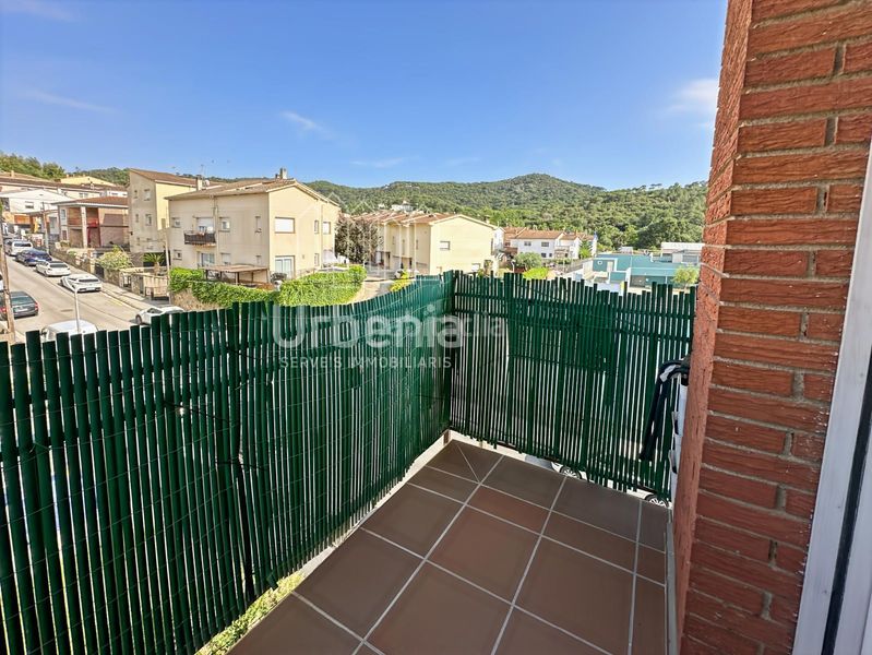 Foto aef5a4c0-86a5-4ddd-ada8-25c975934d4c. Piso  en Dosrius poble Dosrius