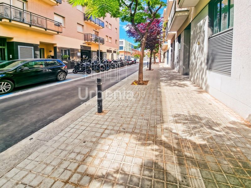 Foto a9eeae1e-fefd-43ff-bc81-962d2b7b70e3. Pis a Centre Mataró