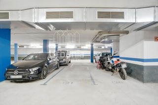 Autoparkplatz in Centre. Plaza de parking en pau costa, arenys de mar!