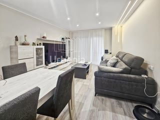 Flat in Centre. Piso en pleno riera arenys de mar