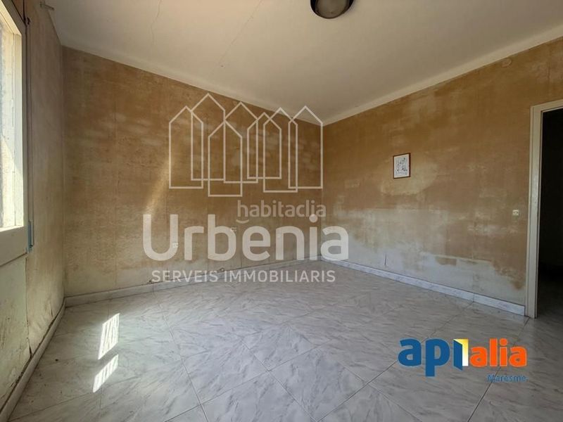 Foto 1a7ecf34-b2a4-4fcc-96a3-bd30b2c4d11c. Casa amb aparcament piscina a Zona Industrial i Agrícola Vilassar de Mar