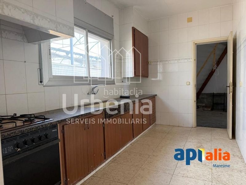 Foto 3b7a51c5-dfc5-436c-886b-7d0eebb1b150. Casa amb aparcament piscina a Zona Industrial i Agrícola Vilassar de Mar