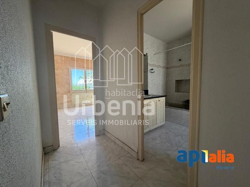 Foto 9611fb49-9c37-4940-b55a-6a25a95d8401. Casa amb aparcament piscina a Zona Industrial i Agrícola Vilassar de Mar