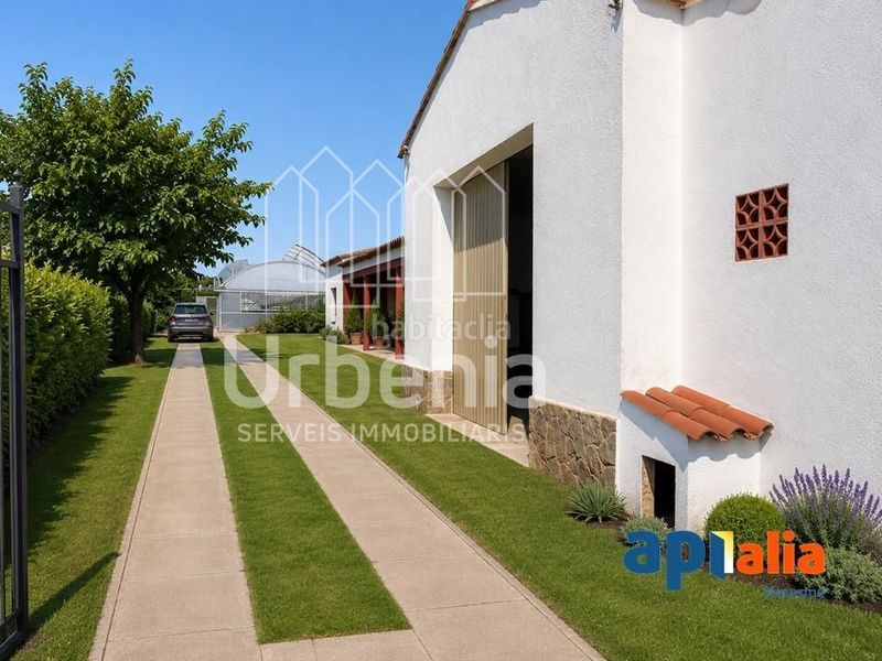 Foto ee43c314-8825-4292-9b0c-d43268c5fc23. Casa amb aparcament piscina a Zona Industrial i Agrícola Vilassar de Mar