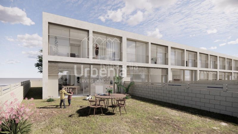 Foto a717ec0e-5f35-4239-b378-cf66499ec0c7. Casa amb aparcament a Poble Calonge