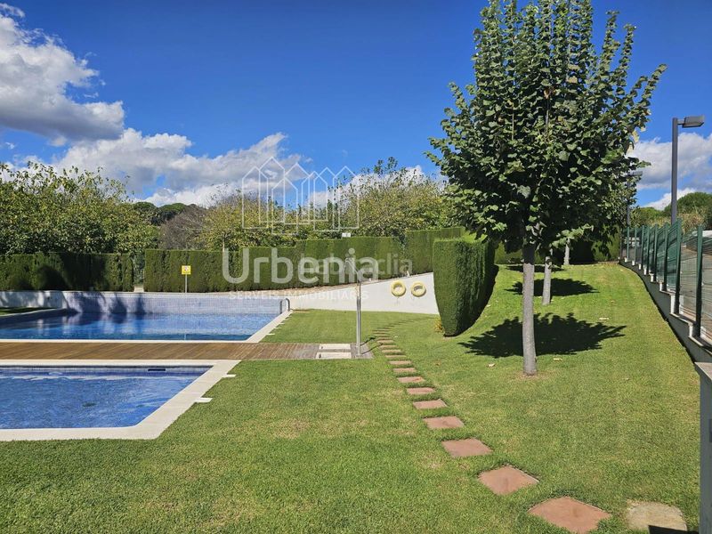 Foto aa669a7d-a8e1-428b-9d2a-38601d183a82. Casa amb calefacció aparcament piscina a Urbanitzacions Sant Pol de Mar