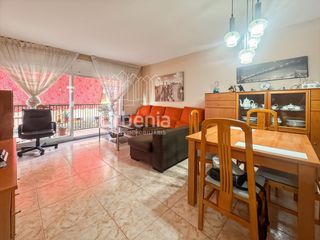 Flat in Peramàs. Amplio piso familiar en mataró