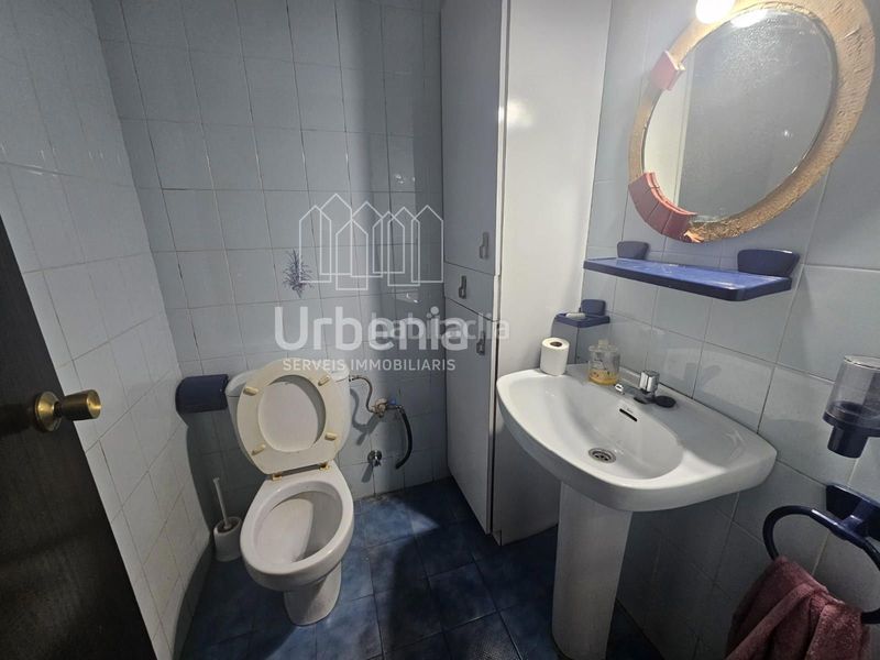 Foto 27036095-f213-4618-9176-7b8989147476. Local comercial a Zona alta Arenys de Mar