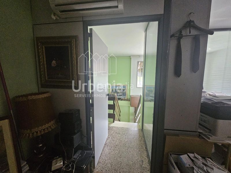 Foto 99de270b-8ebb-4090-b0a0-3d0eea2f8fb5. Local comercial a Zona alta Arenys de Mar