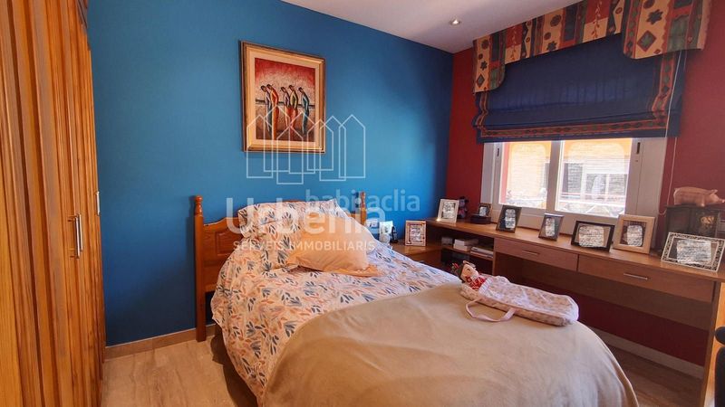 Foto d5990663-89bb-4063-b587-d75867ef5377. Casa amb calefacció aparcament a La Llàntia Mataró