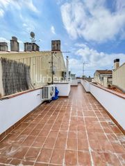 Appartement à Centre. Piso en mataró, con terraza privada y completamente reformado