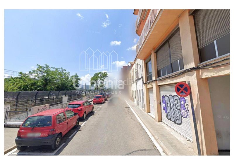 Foto 1d046057-5bf0-4f08-88bb-21074fabc1fe. Pis a Sant Celoni