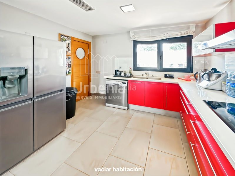 Foto c36ab8b3-c0d0-4c30-b1c2-e804b22f377c. Casa amb piscina a Lliçà de Vall