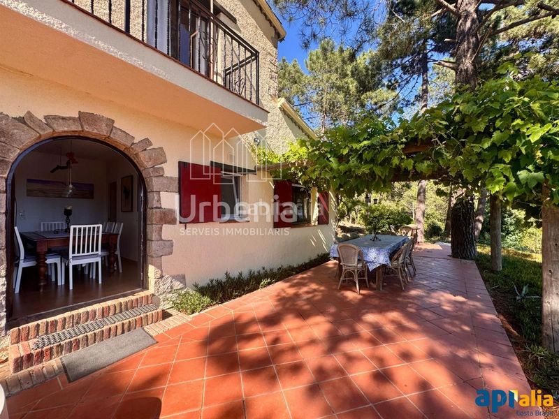 Foto b73bc38b-2184-4c63-8f51-ba35e046e645. Pis amb aparcament piscina a Lloret Blau - La Creu de Lloret Lloret de Mar