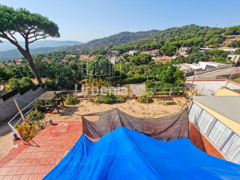 Foto 90d4664a-a248-4058-bfc4-4af4c7d32d4e. Casa amb calefacció aparcament a Argentona est Argentona