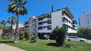 Piso en Centre. Promoción segarra, obra nueva de 3 habitaciones con balcón de 4m