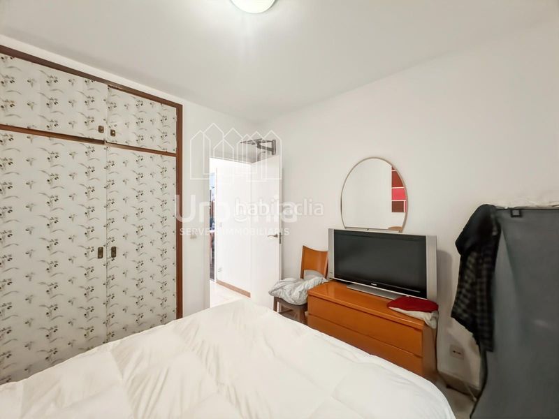 Foto 2ffddb05-1984-4f50-b4ca-d62be353566e. Pis a Els Pavos Blanes