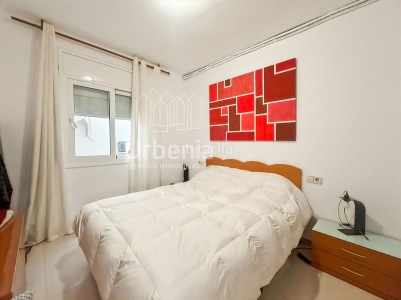 Foto 51605c6b-4e5d-4986-85e5-e2952e8410c4. Pis a Els Pavos Blanes