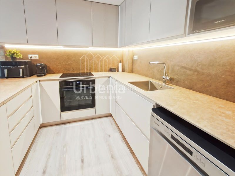 Foto 0ec8f873-976b-4572-8793-70be18677daa. Appartamento con riscaldamento in Eixample Mataró