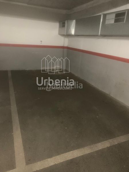 Foto b57a9c35-44aa-4bf6-84cf-408931b83dd3. Aparcament cotxe a Centre Pineda de Mar