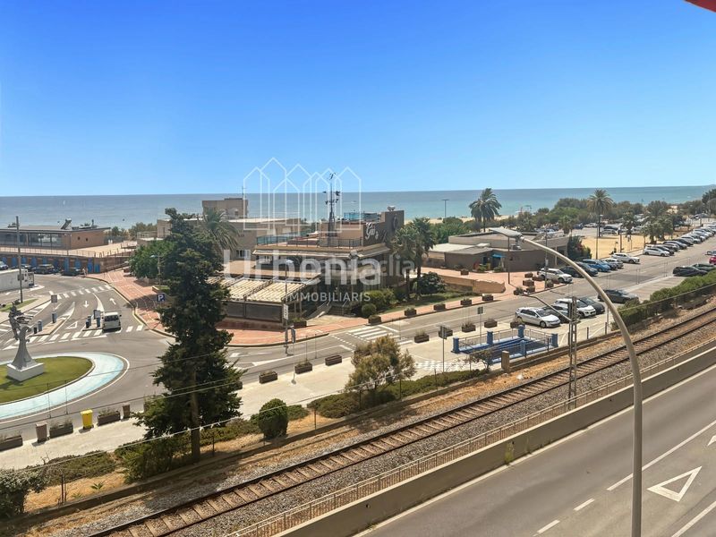 Foto cd2c23d6-ba5e-4e27-a611-4c8a7bdac1bc. Pis amb aparcament a Centre Arenys de Mar