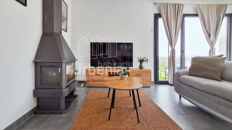 Foto e178f870-68c9-48a9-ab9a-45b021394c65. Casa amb calefacció aparcament piscina a Niàgara Parc -Àgora Parc Tordera