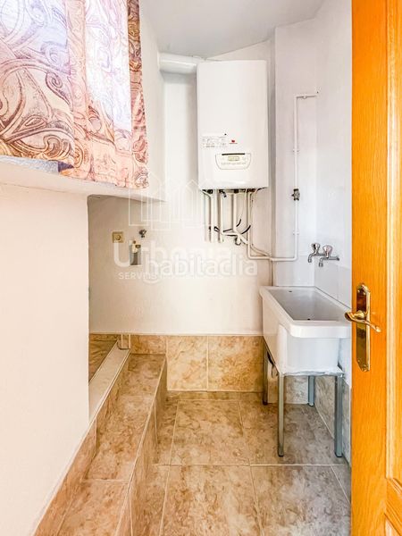 Foto 55f24447-07fb-42b8-a9bc-d1086247e3b4. Casa amb calefacció aparcament a Nucli Urbà Argentona