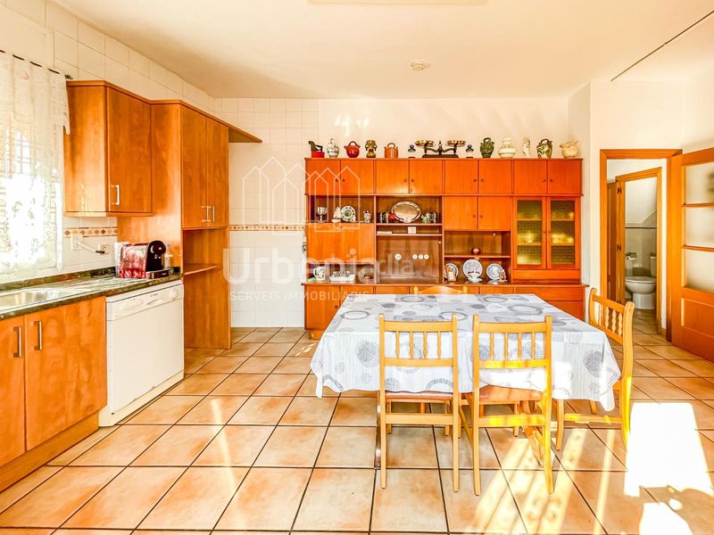 Foto d5a6a283-2127-44f0-b358-2a15327ef8ef. Casa amb calefacció aparcament a Nucli Urbà Argentona