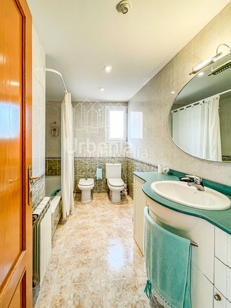 Foto e058d117-5ed3-404e-aa23-d573c016a1ba. Casa amb calefacció aparcament a Nucli Urbà Argentona