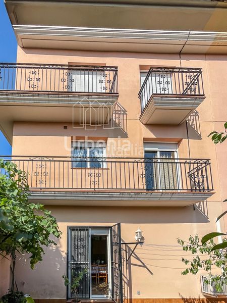 Foto f356e5f8-9ce5-4264-9f35-e2ce0ac5cb42. Casa amb calefacció aparcament a Nucli Urbà Argentona