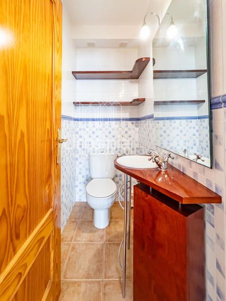 Foto cc03c26e-4b55-44e8-8f68-27325e1a6722. Casa amb calefacció aparcament a Nucli Urbà Argentona