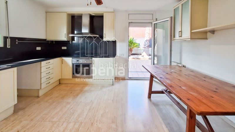 Foto ad8504ce-b8e2-4fb8-a856-fd33fead4b67. Casa amb calefacció aparcament piscina a Urbanitzacions Sant Pol de Mar