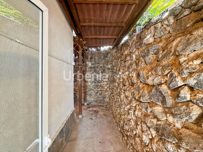 Foto 6899b6e7-9822-4936-a389-0801811ed4e6. Casa sant cebria de vallalta can xuxa. espectacular casa con piscina, gran salón con chimenea y bosque privado a 4 min del pueblo en Sant Cebrià de Vallalta
