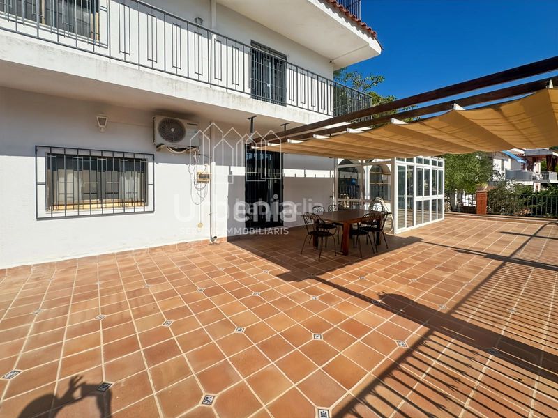 Foto bf35e3a9-999b-4a21-a753-fcab93144955. Casa sant cebria de vallalta can xuxa. espectacular casa con piscina, gran salón con chimenea y bosque privado a 4 min del pueblo en Sant Cebrià de Vallalta