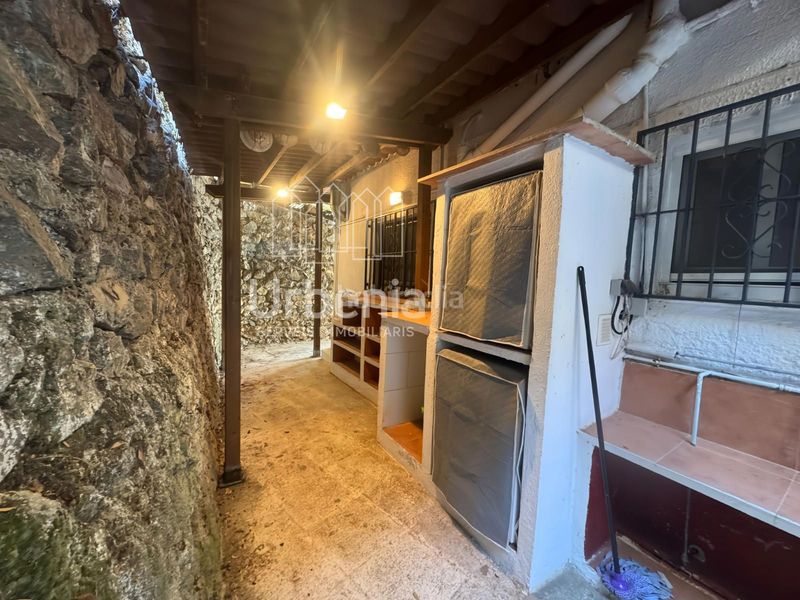 Foto ce54dce6-b4ce-48bd-8b47-8cc3b852e319. Casa sant cebria de vallalta can xuxa. espectacular casa con piscina, gran salón con chimenea y bosque privado a 4 min del pueblo en Sant Cebrià de Vallalta