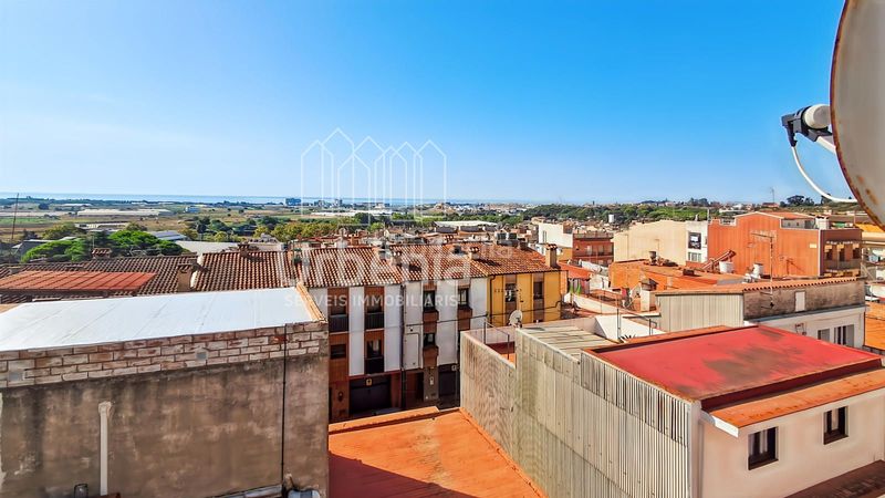 Foto f62f38a2-5923-46f9-a69a-a827e3c088cc. Pis amb calefacció a Palafolls