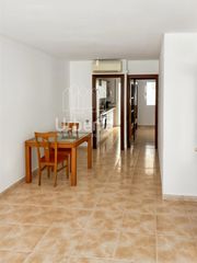 Piso en Banyeres. Planta baja premia de mar