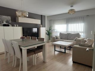 Appartamento  Calle de las palmeras. Magnífico piso a la venta