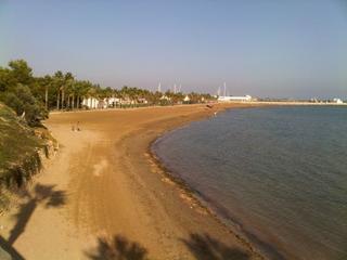 Residential Plot in Avinguda Catalunya. Solar de 100 m2 urbanos para casa unifamiliar