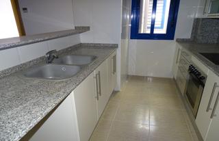 Appartement à Nord. Apartamento de 62 m2 con 2 dormitorios, terraza y parking