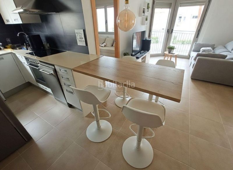 Foto 9512c4fd-9239-4bcb-8ec4-8119f4bcbee9. Apartament amb aparcament piscina a Alcanar