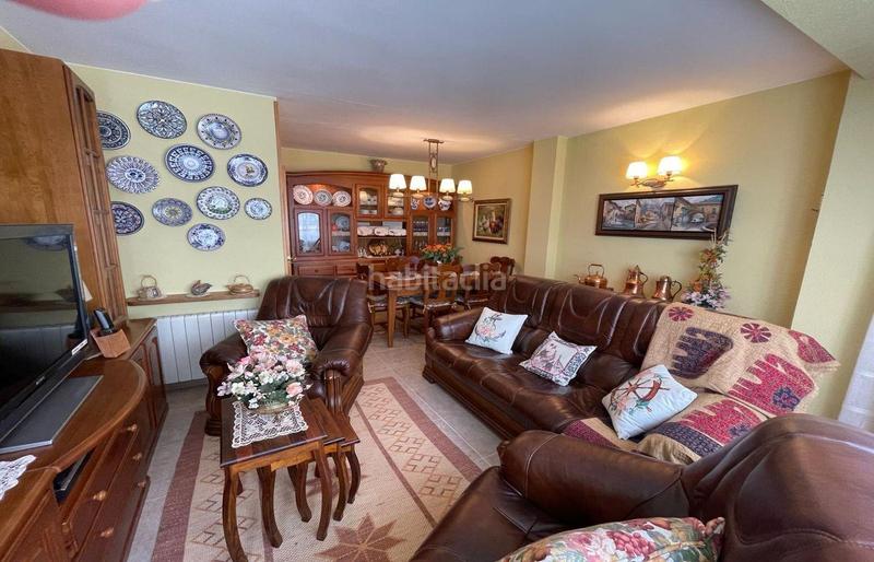 Foto 921a2d84-fd10-452e-9236-badec685fe64. Casa centrica casa con chimenea, barbacoa y almacén en La Ràpita