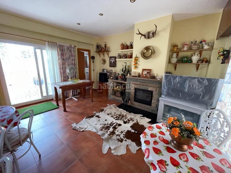 Foto cd9398f0-07cc-4ef9-bdd8-12cc1c841ec8. Casa centrica casa con chimenea, barbacoa y almacén en La Ràpita