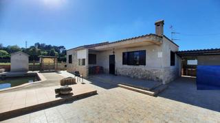 Casa en Casc Antic. No pierdas la oportunidad de hacer de esta casa tu hogar!