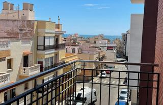 Appartement à Centre. Tu hogar perfecto en el corazón del pueblo.
