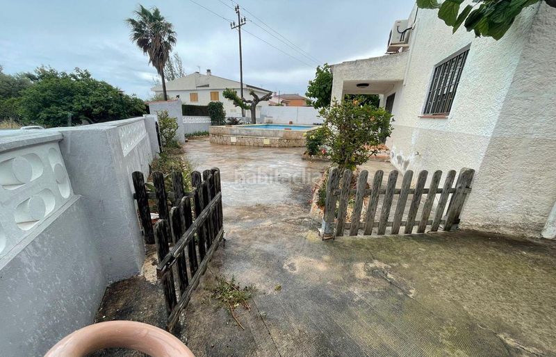 Foto a6d8d9df-cb4f-455a-8e70-53078f864218. Xalet amb calefacció aparcament piscina a Alcanar